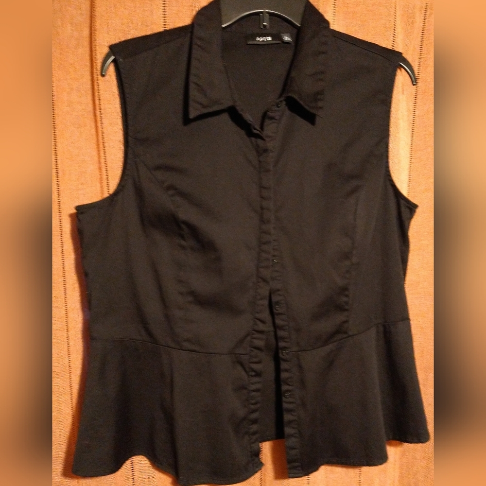 Apt 9 Women's XL Sleeveless Princess Blouse